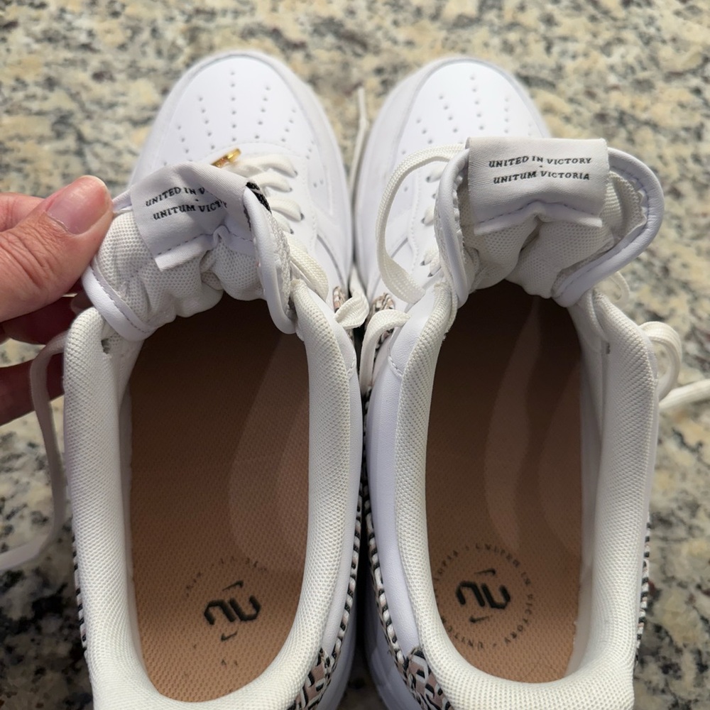 Nike Air Force 1 low LX united in victory size 10.5 - Picture 4 of 8
